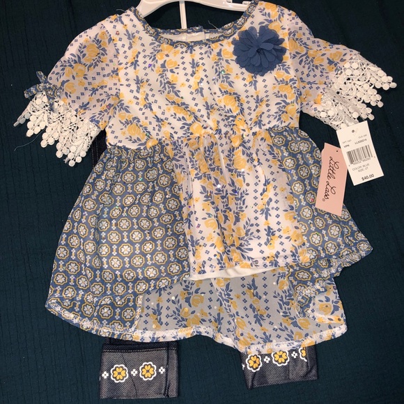 Navy 2 piece outfit size 2T NWT
